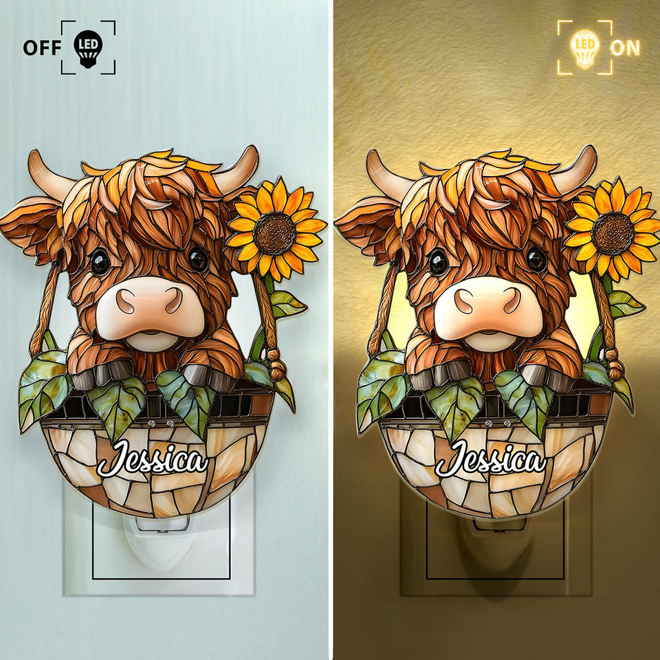 Cute Highland Cow - Personalized Highland Cow Acrylic Plug-In Night Light