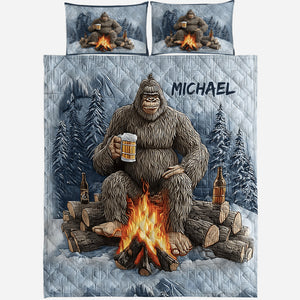 Bigfoot Lovers - Personalized Hiking Quilt Set