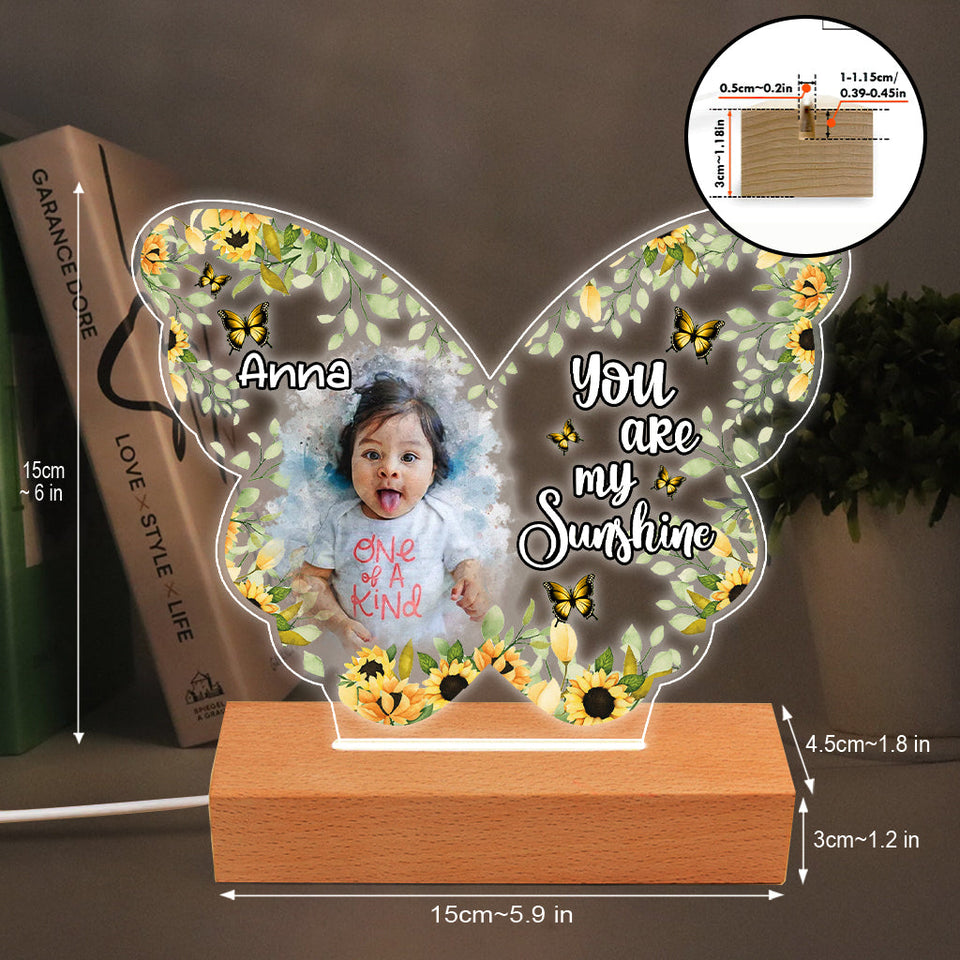 I Love You To The Moon And Back - Personalized Family Shaped Plaque Light Base