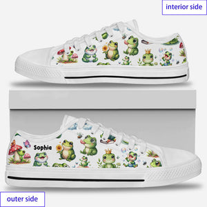Just A Girl Who Loves Frogs - Personalized Frog Low Top Shoes