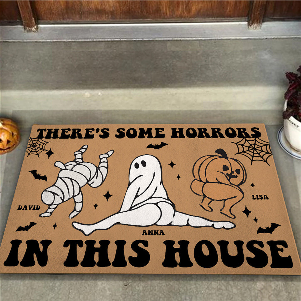 There's Some Horrors In This House - Personalized Family Doormat