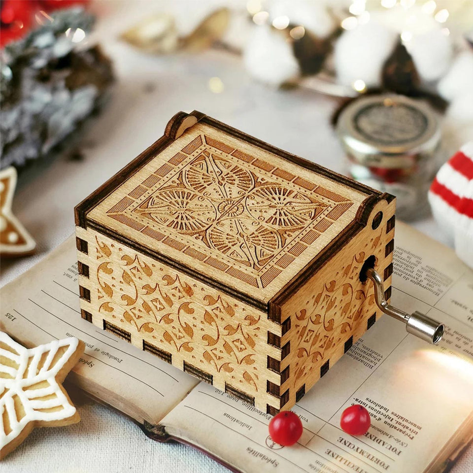 Always Remember That - Gift for grandma, mom, daughter, granddaughter, son, grandson, grandpa, dad - Personalized Hand Crank Music Box