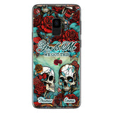 Skull Couple - Skull gift for husband, wife, boyfriend, girlfriend - Personalized Phone Case