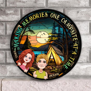 Making Memories - Personalized Camping Round Wood Sign