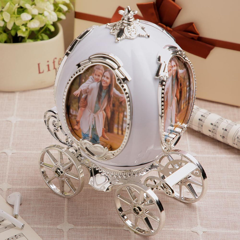Any Photo - Personalized Photo Frame Carriage Music Box