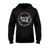 I'm Working  - Sewing T-shirt And Hoodie 082021