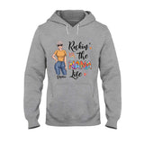 Rockin' The Nana Life - Gift for grandma, mom - Personalized T-shirt And Hoodie