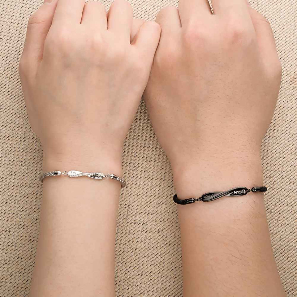 Any Names - Personalized Couple Engraved Mobius Couple Bracelet