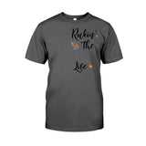 Rockin' The Nana Life - Personalized Grandma T-shirt and Hoodie 0921