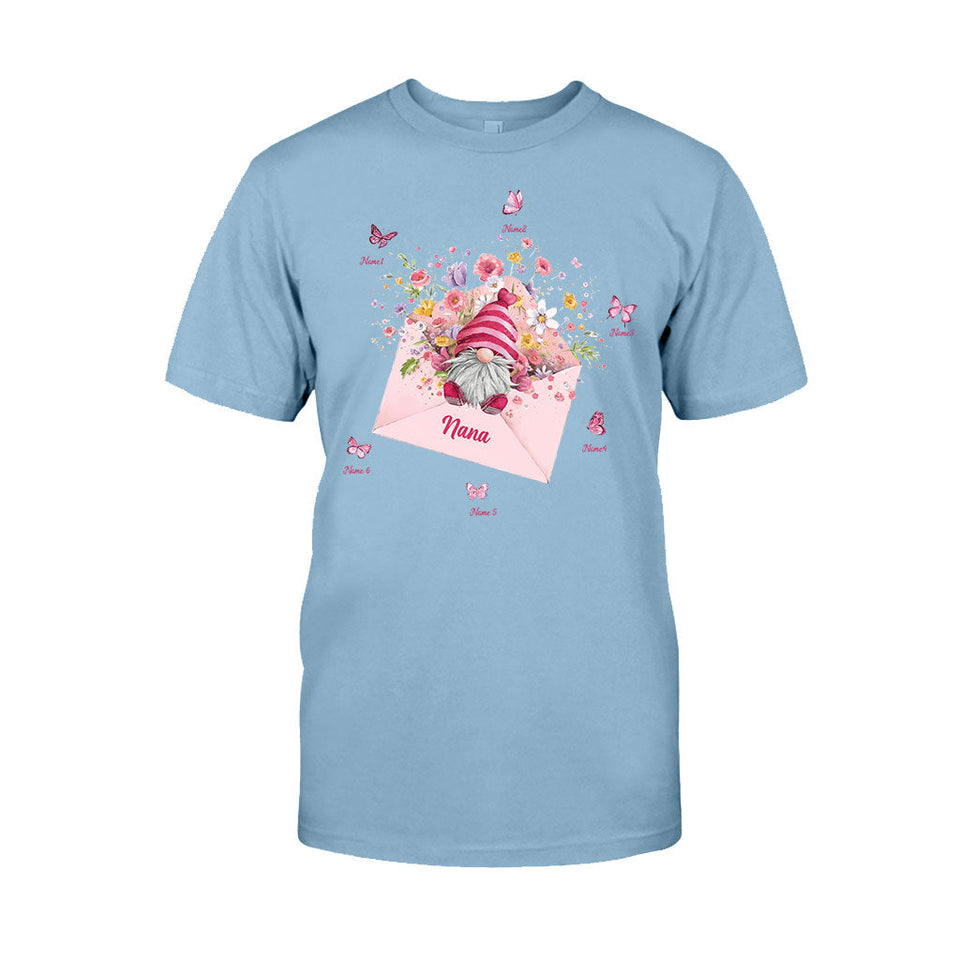 I Love Being A Nana - Personalized Grandma T-shirt and Hoodie