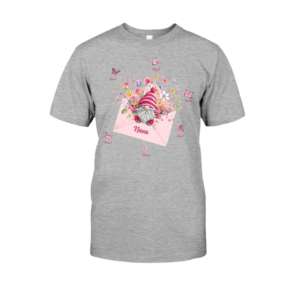 I Love Being A Nana - Personalized Grandma T-shirt and Hoodie