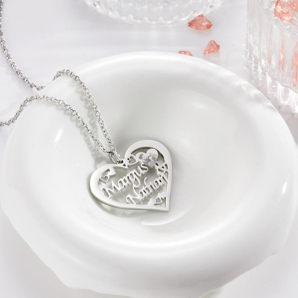 Engraved Photo Necklaces Heart-shaped With Names - Personalized Couple Necklace