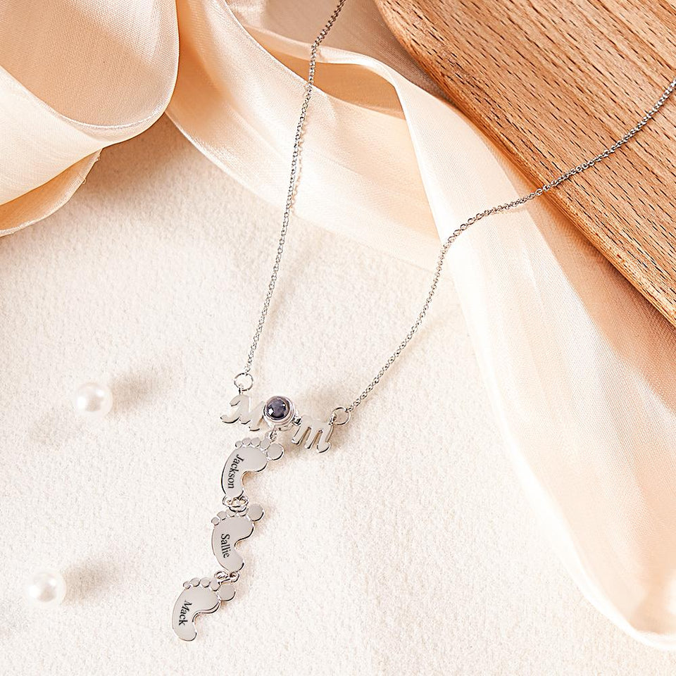 Personalized Feet Projection Engraved Charm - Gift for mom, who lost a loved one