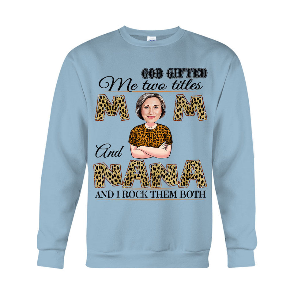 Mom & Grandma - Personalized Mother T-shirt And Hoodie
