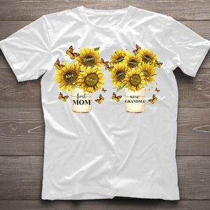 First Mom Now Grandma - Personalized Grandma T-shirt And Hoodie