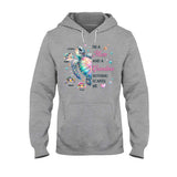Nothing Scares Me Grandma Turtle - Personalized Grandma T-shirt And Hoodie