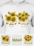 First Mom Now Grandma - Personalized Grandma T-shirt And Hoodie